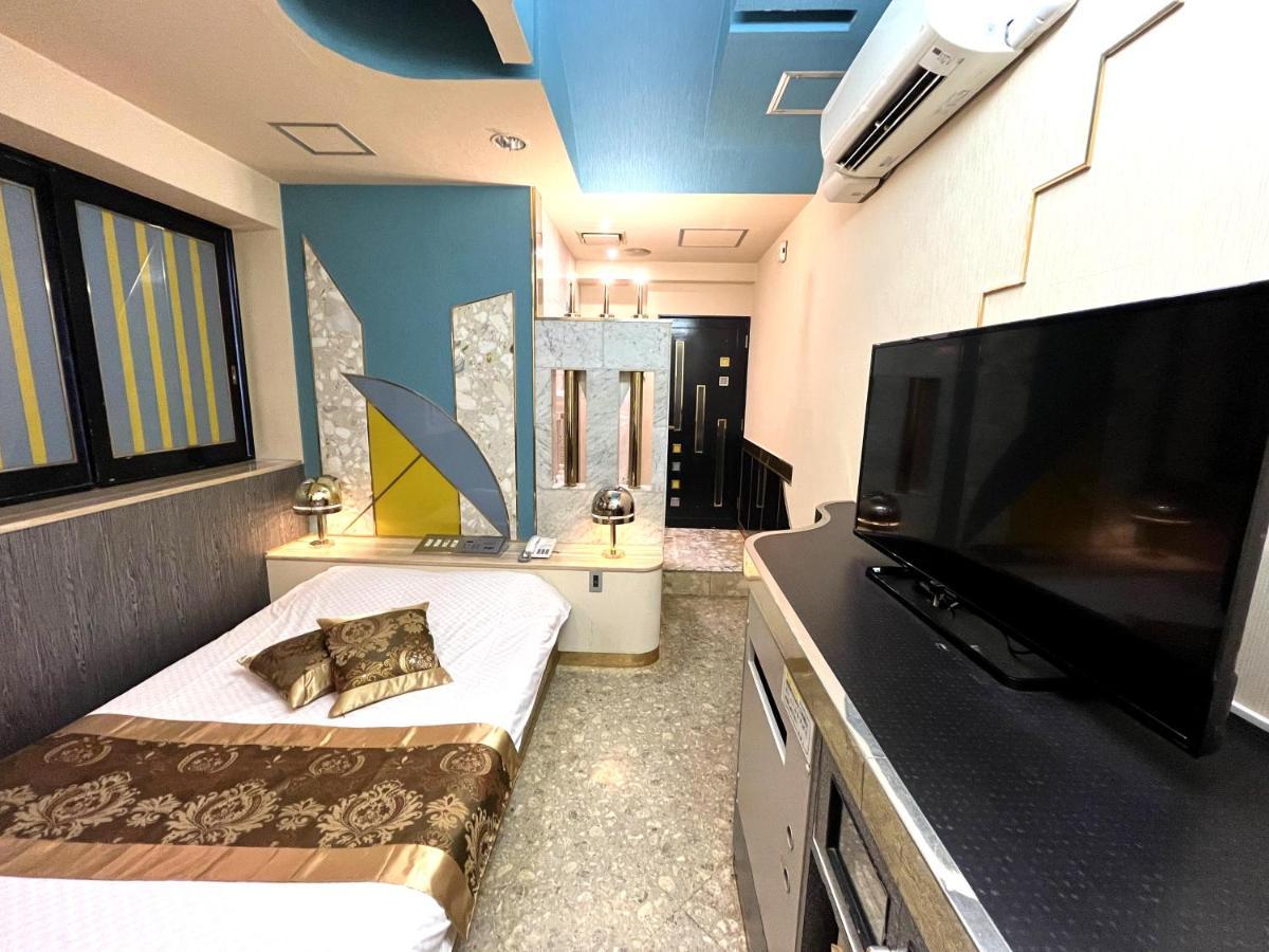 Hotel Crystal 大人専用 Tokyo Eksteriør billede