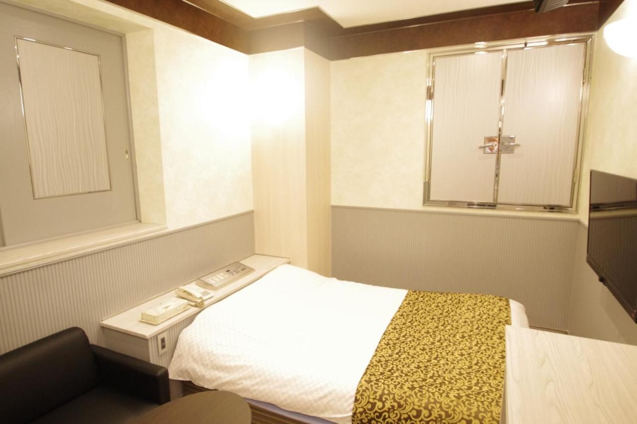 Hotel Crystal 大人専用 Tokyo Eksteriør billede